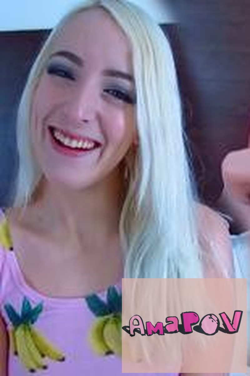 Liz Knows Exactly How to Work My Cock - Screenshot 1 of 4 - Blond Hair