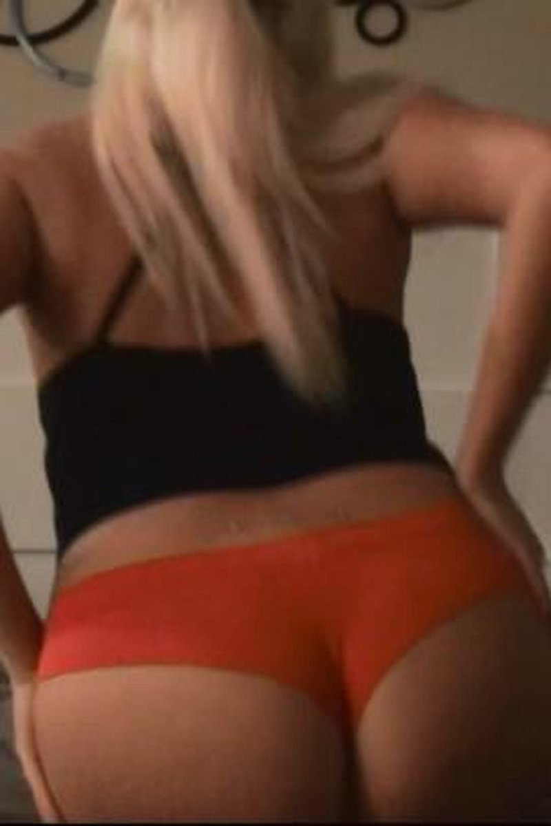 Dirty Christmas - Screenshot 1 of 4 - Ass Fetish