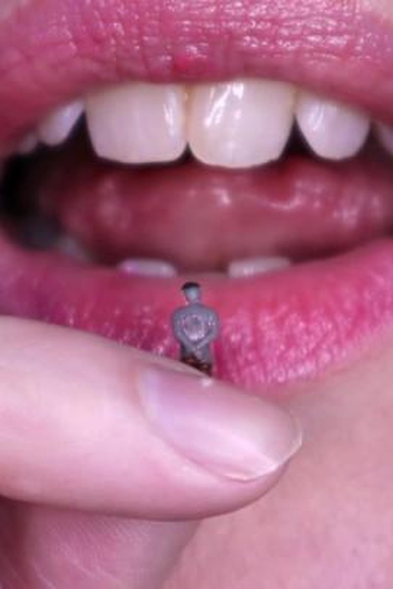 Dinner Time - Screenshot 1 of 4 - Cum Drip