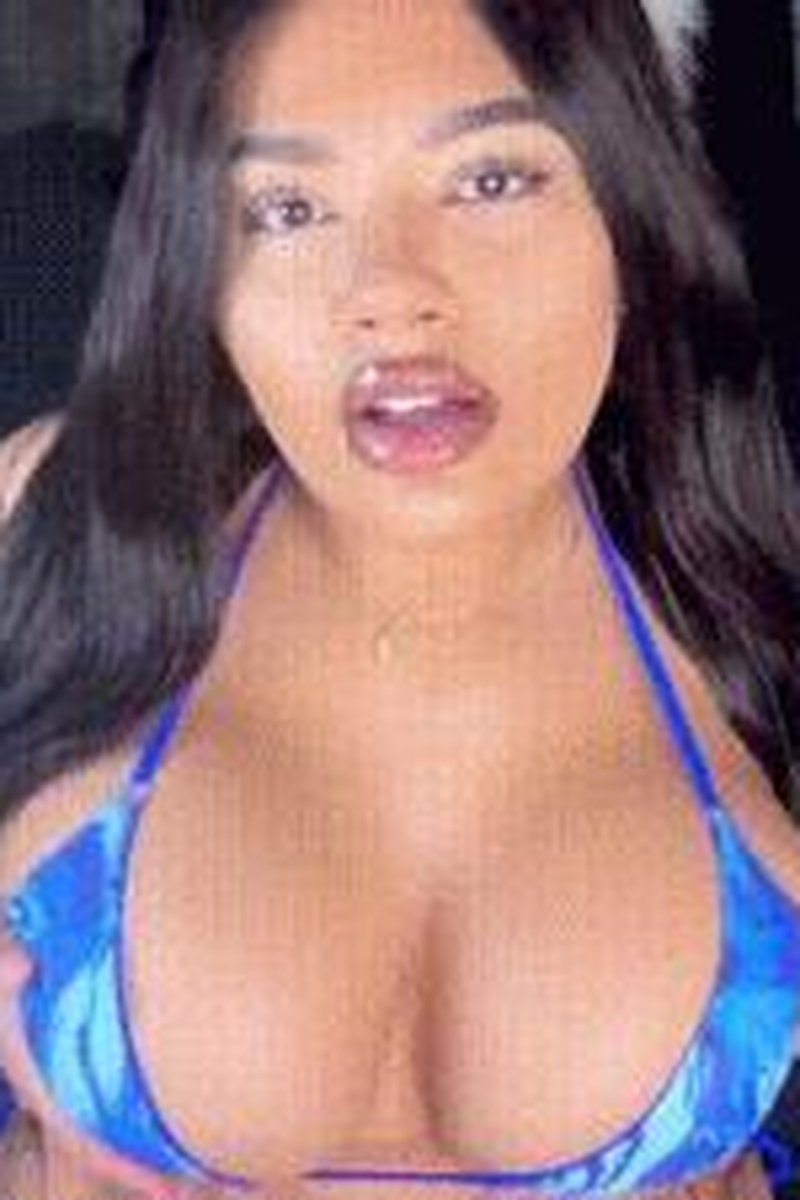 Goondrone - Screenshot 1 of 4 - Big Tits