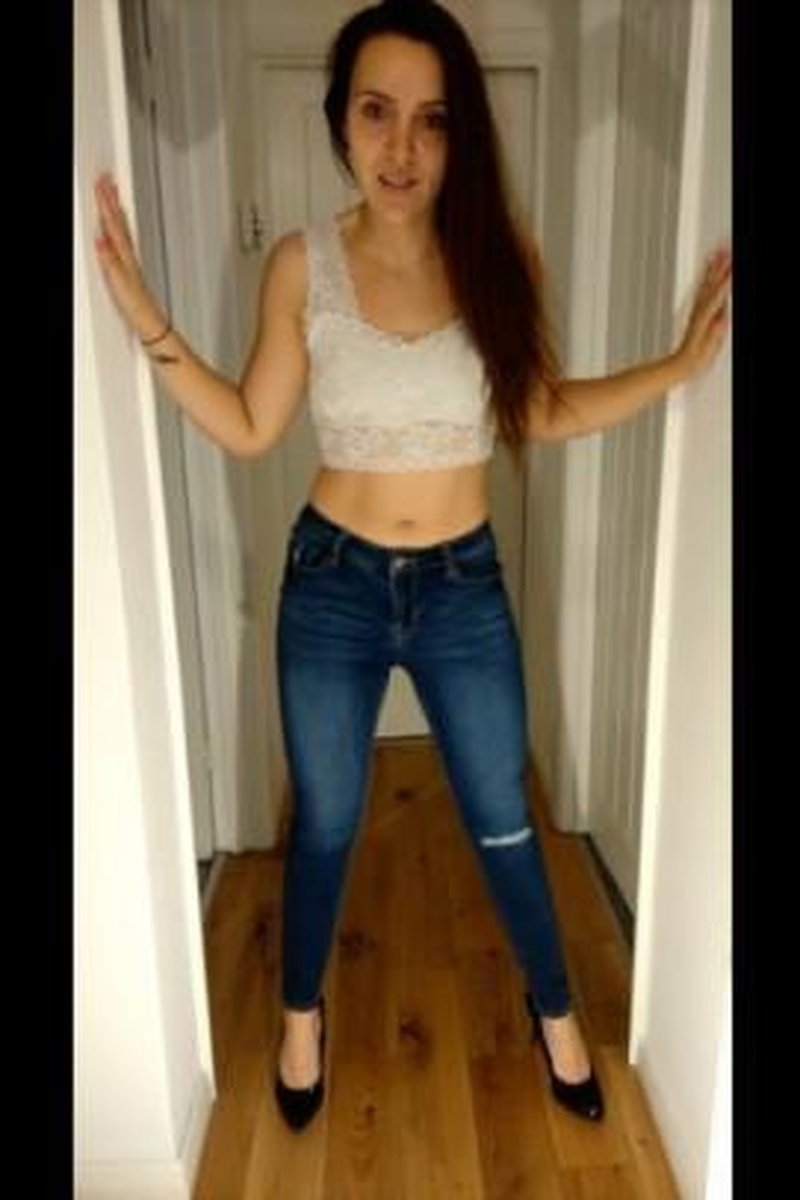 Jeans Wetting Compilation - Screenshot 1 of 4 - Golden Shower