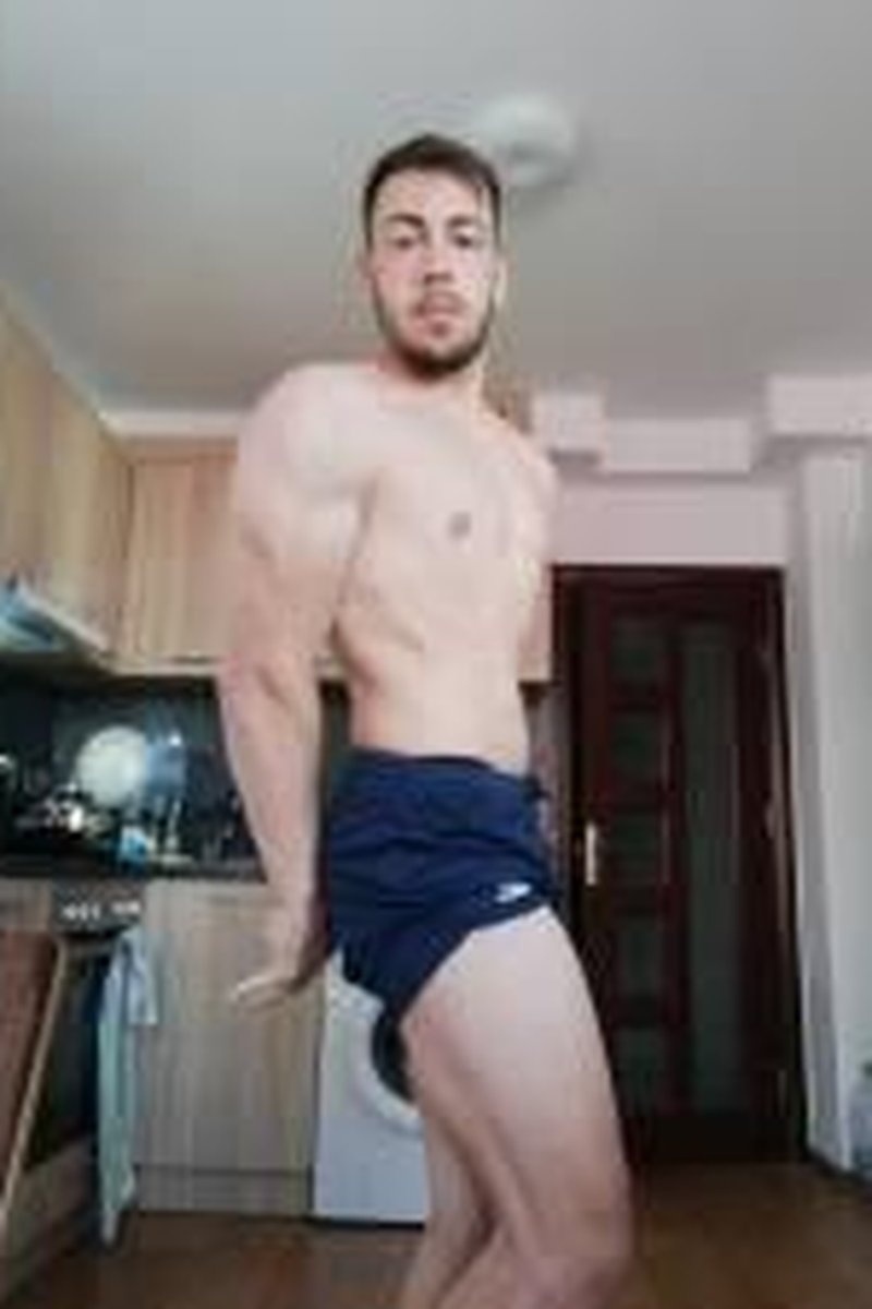 Bodybuilding - Screenshot 1 of 4 - 20-23 Years Old