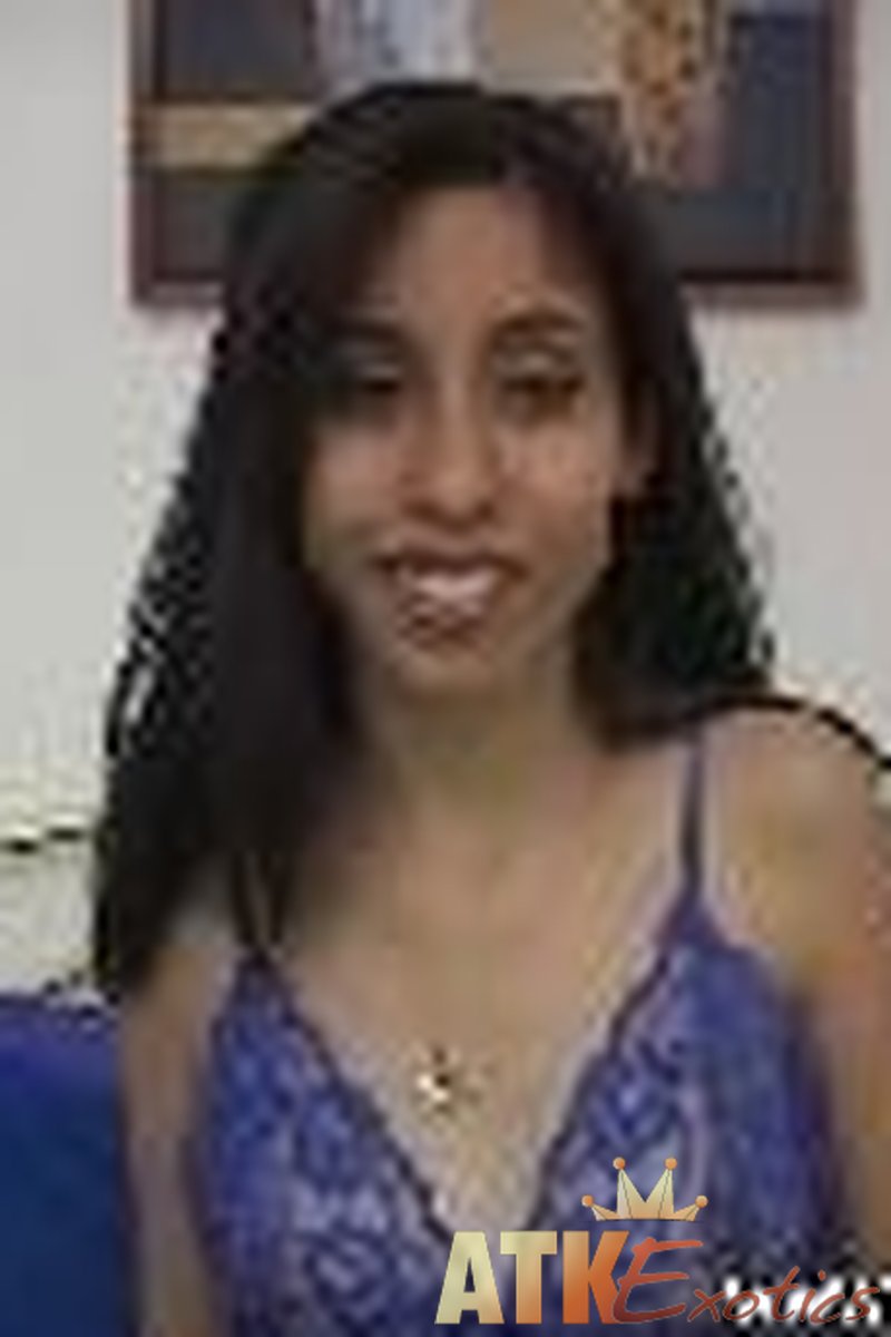 Ruby - Masturbation - Screenshot 1 of 4 - Ruby Rub003