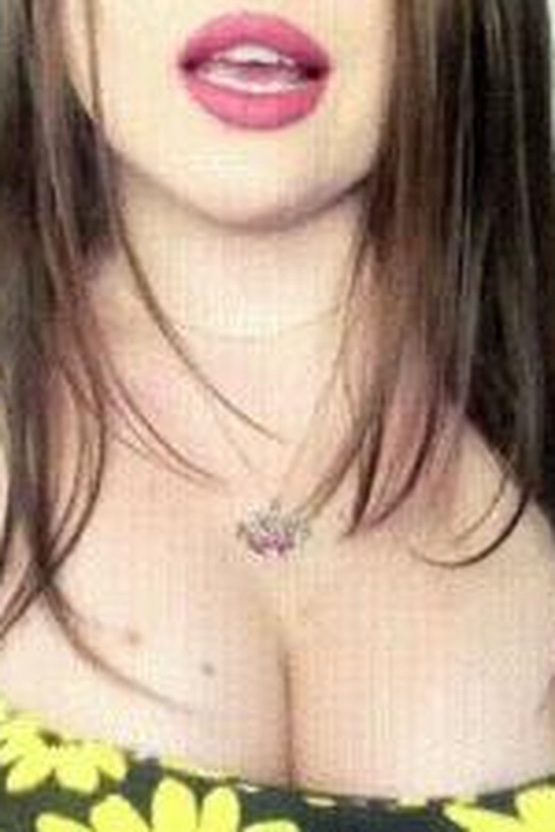 Addicted To Tits - Screenshot 1 of 4 - Addiction Fetish