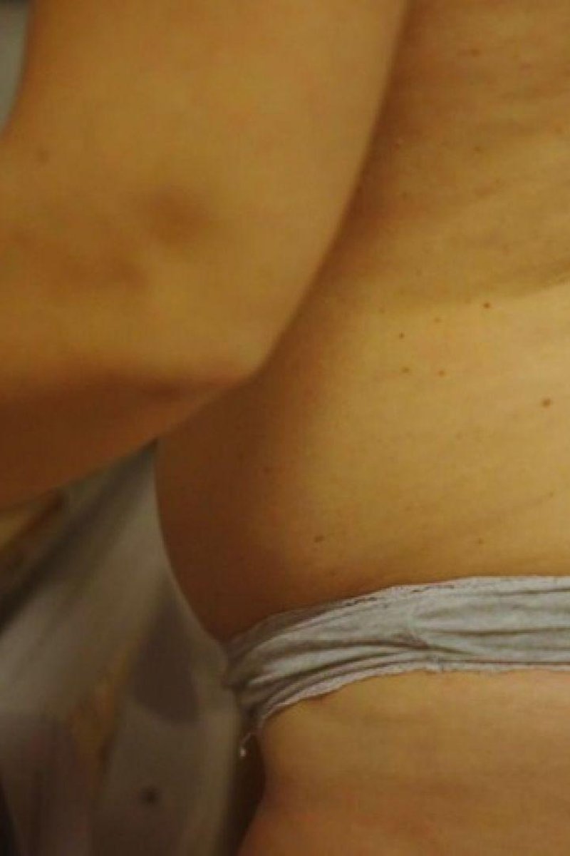 Cooking Topless - Screenshot 1 of 4 - Bloated Belly