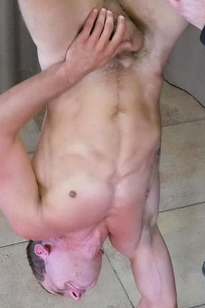 Chad Upside Down - Screenshot 1 of 4 - Bondage