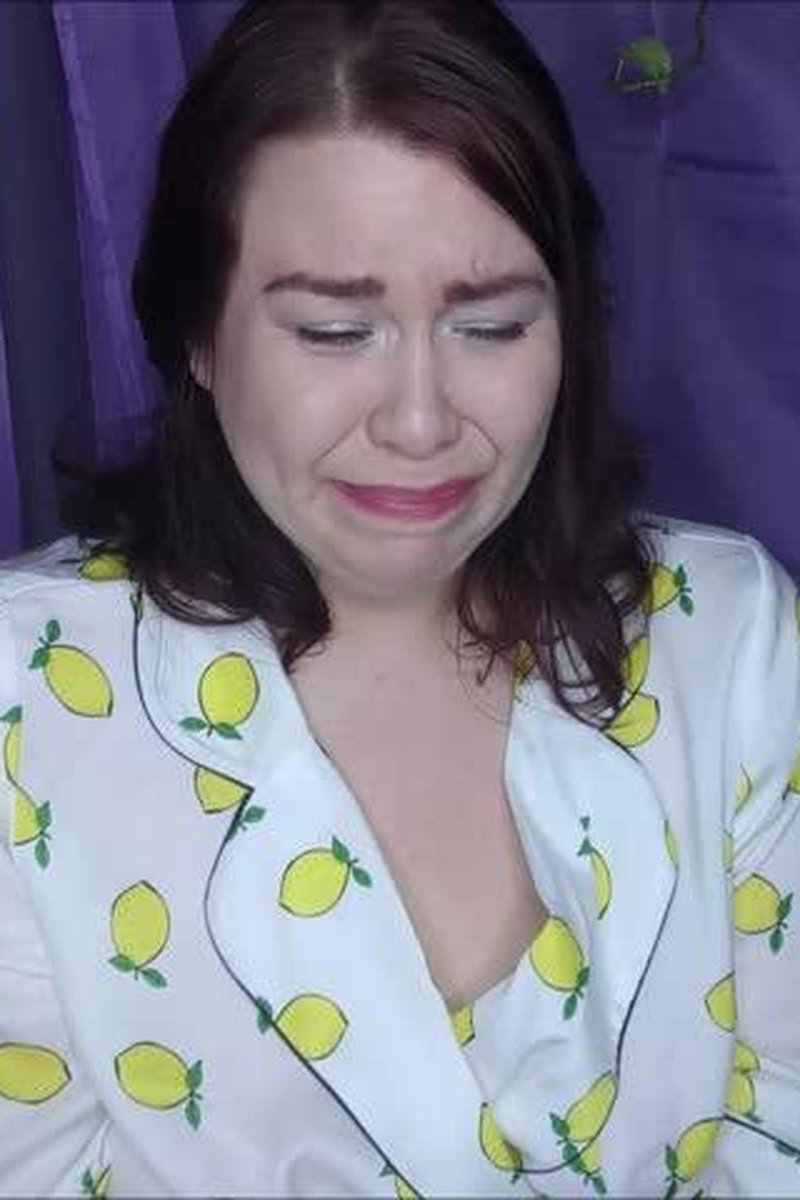Frustrated Crying - Screenshot 1 of 4 - Broken