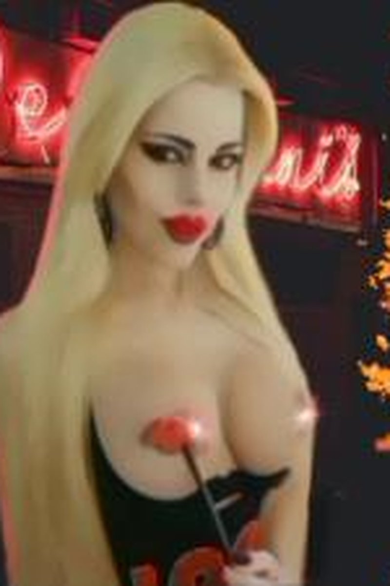 Devilish Roommate - Screenshot 1 of 4 - Babes