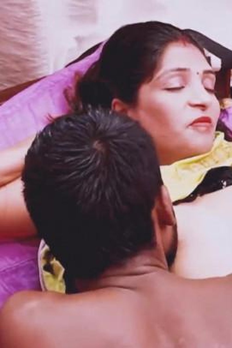 TP-manyvidsindianpunam-chubby-big-ass-desi-milf-step-mom-fucked-hard-by-indian-boy