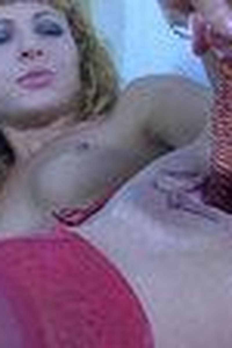 Esther C - Screenshot 1 of 4