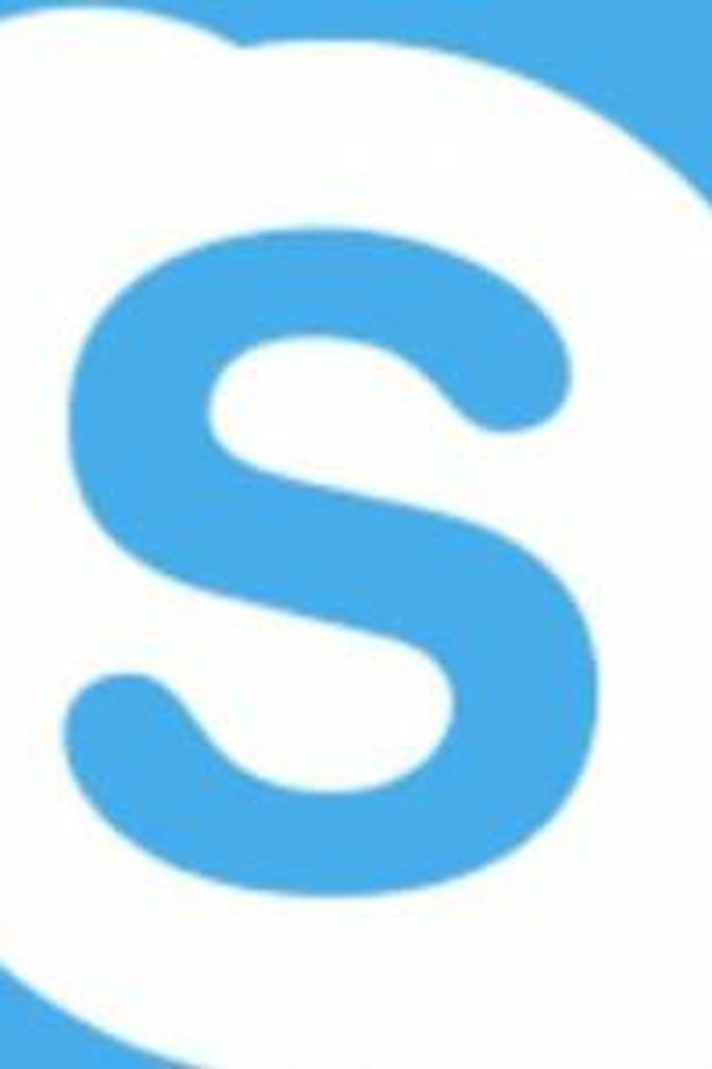 Skype Chat - Screenshot 1 of 4 - Domination