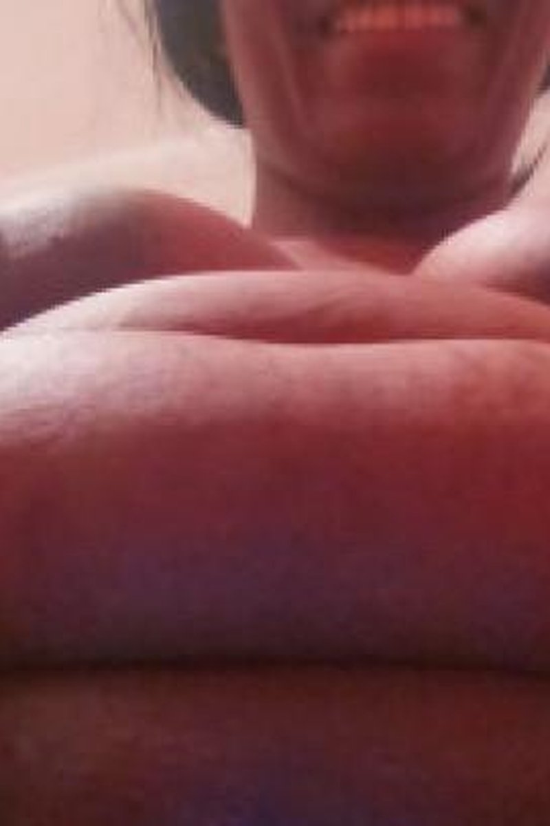 Playing - Screenshot 1 of 4 - Black