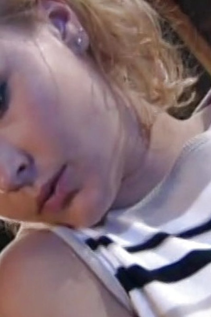 ... - Screenshot 1 of 4 - Blond Hair