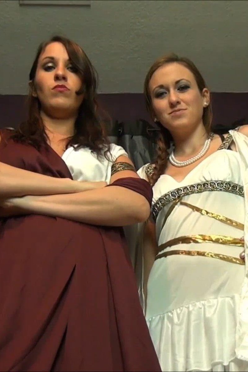 Summoning Goddesses - Screenshot 1 of 4 - Costume