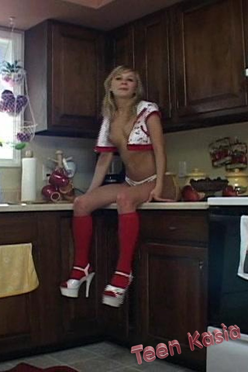 Cherry Madness - Screenshot 1 of 4 - Teen Kasia