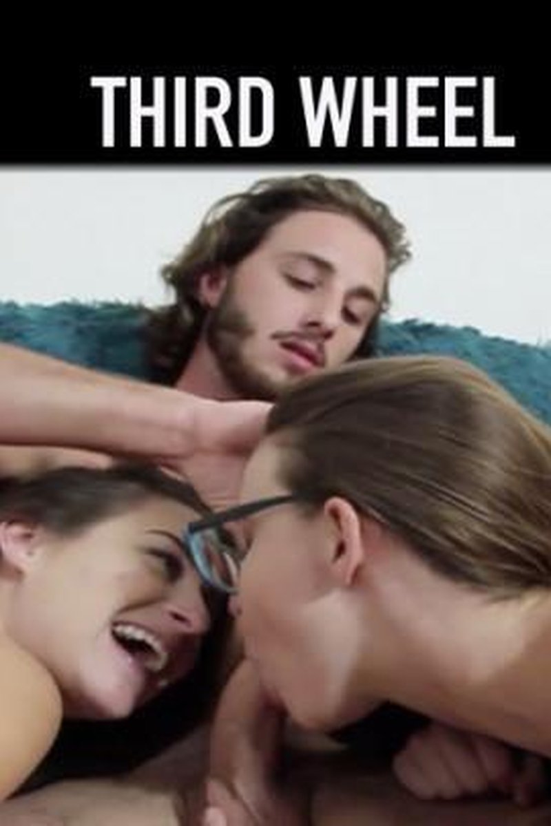 Third Wheel - Screenshot 1 of 4 - All Sex