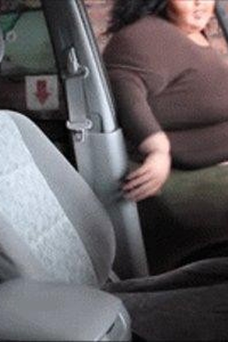 Brianna's New Car(Squeeze)! with Petra - Screenshot 1 of 4 - BBW