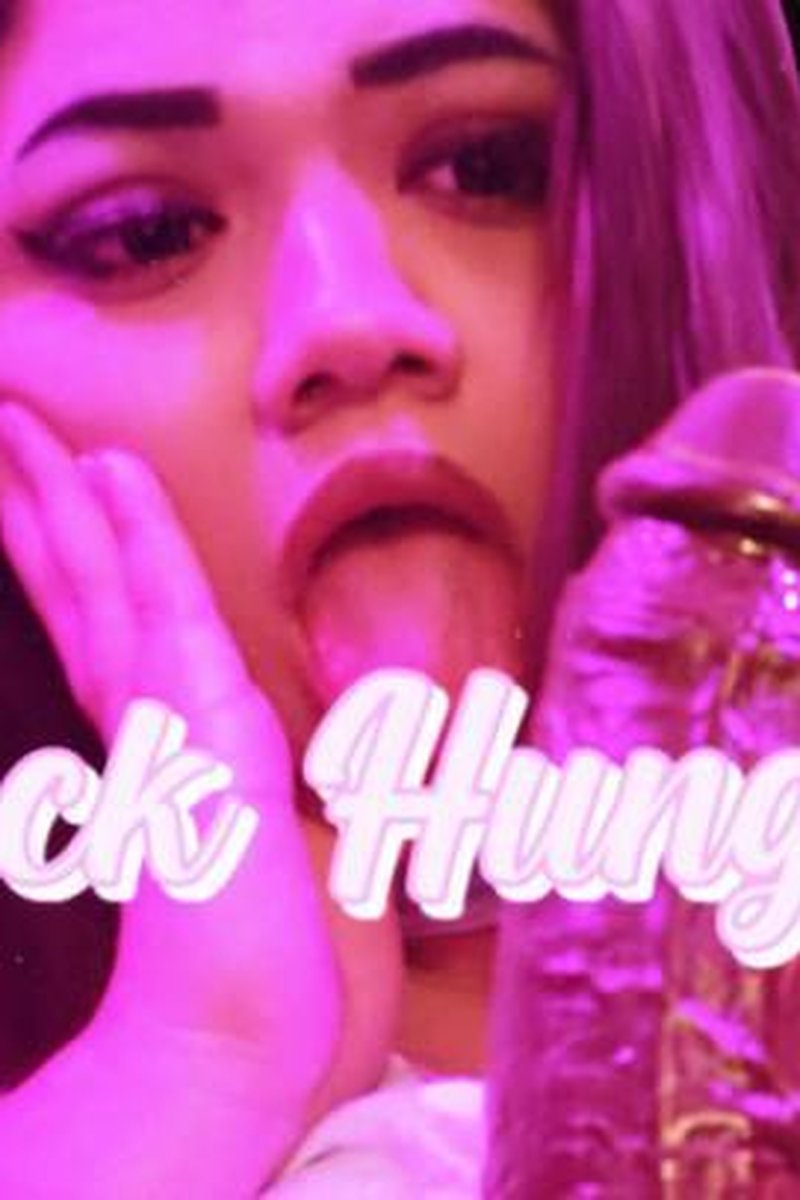 Cock Hungry - Screenshot 1 of 4 - Blowjob