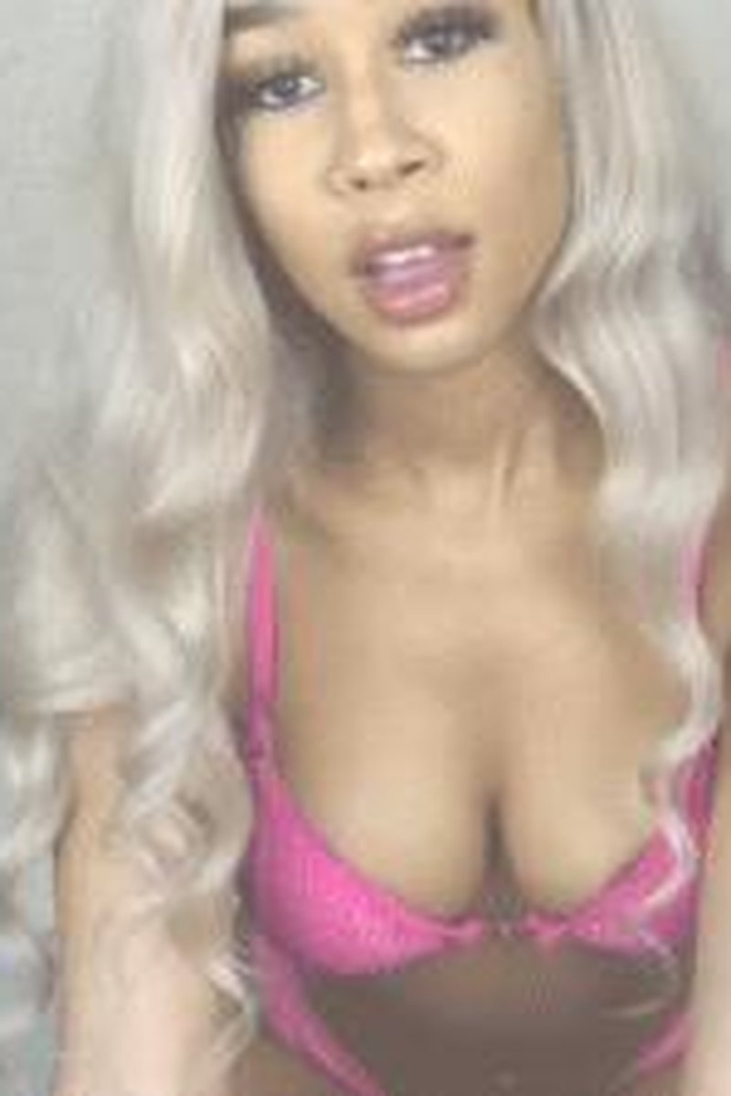 Puppet For Prince$$ - Screenshot 1 of 4 - Ass Worship