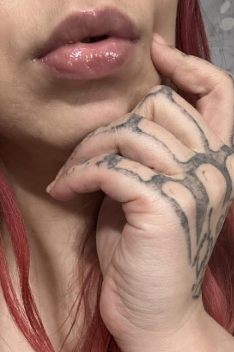 Getting Glossy - Screenshot 1 of 4 - Amateur