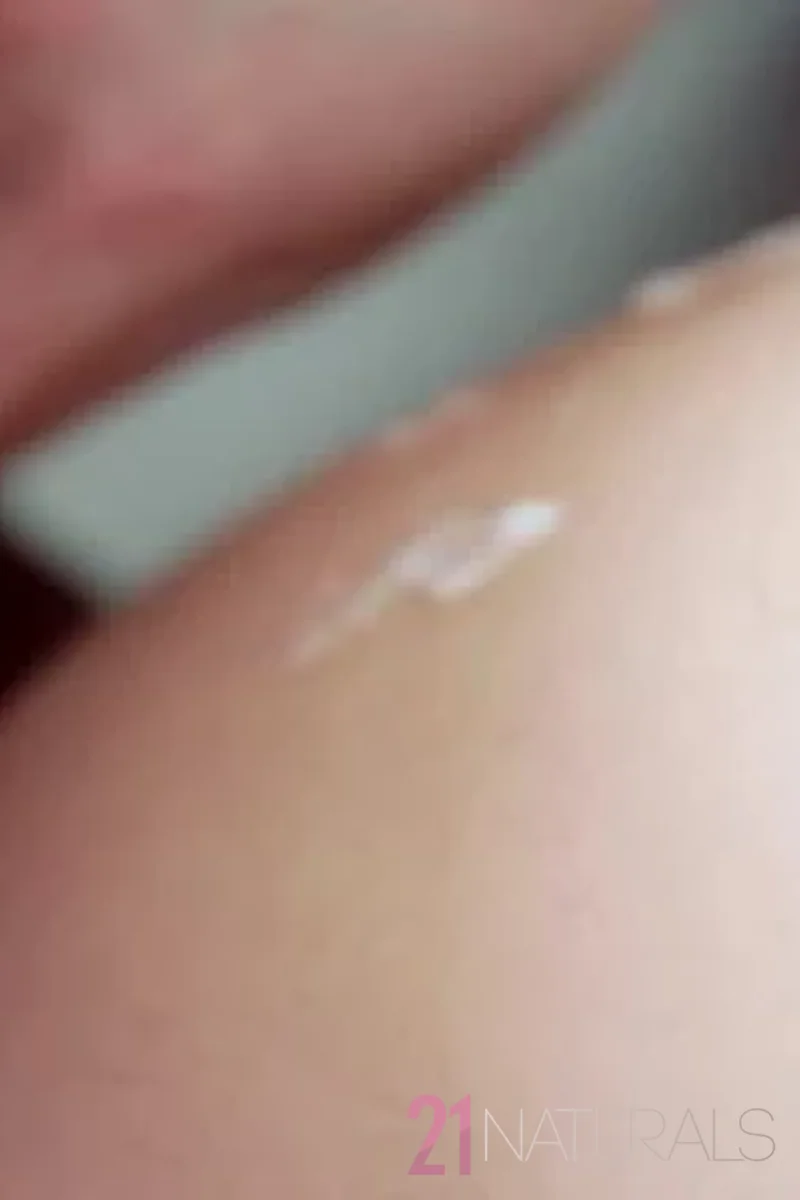 Nude Rhythm - Screenshot 1 of 4 - Blowjob