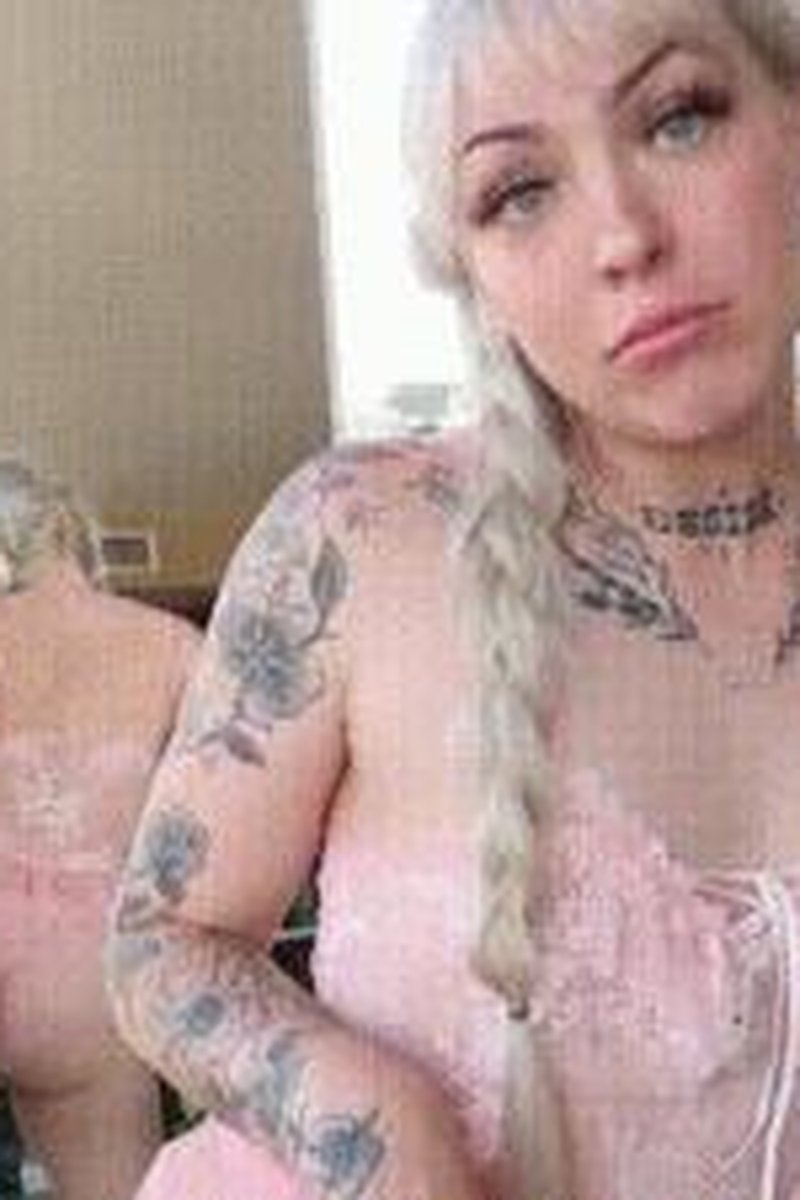 Get Your Buttplug CEI - Screenshot 1 of 4 - Anal