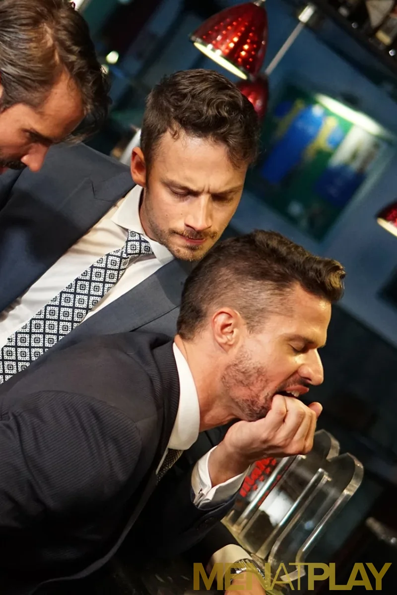 Dress Code - Screenshot 1 of 4 - Facial