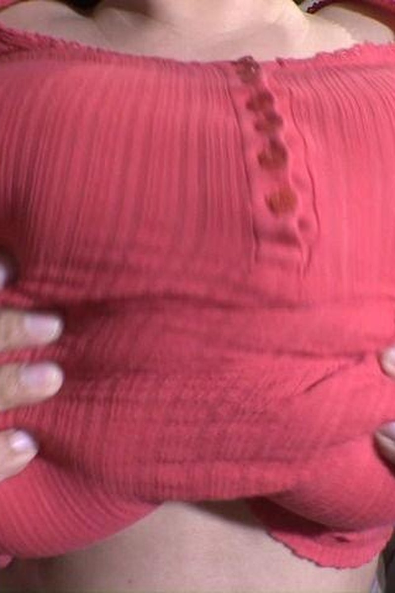 Rip Off - Screenshot 1 of 4 - Huge Tits