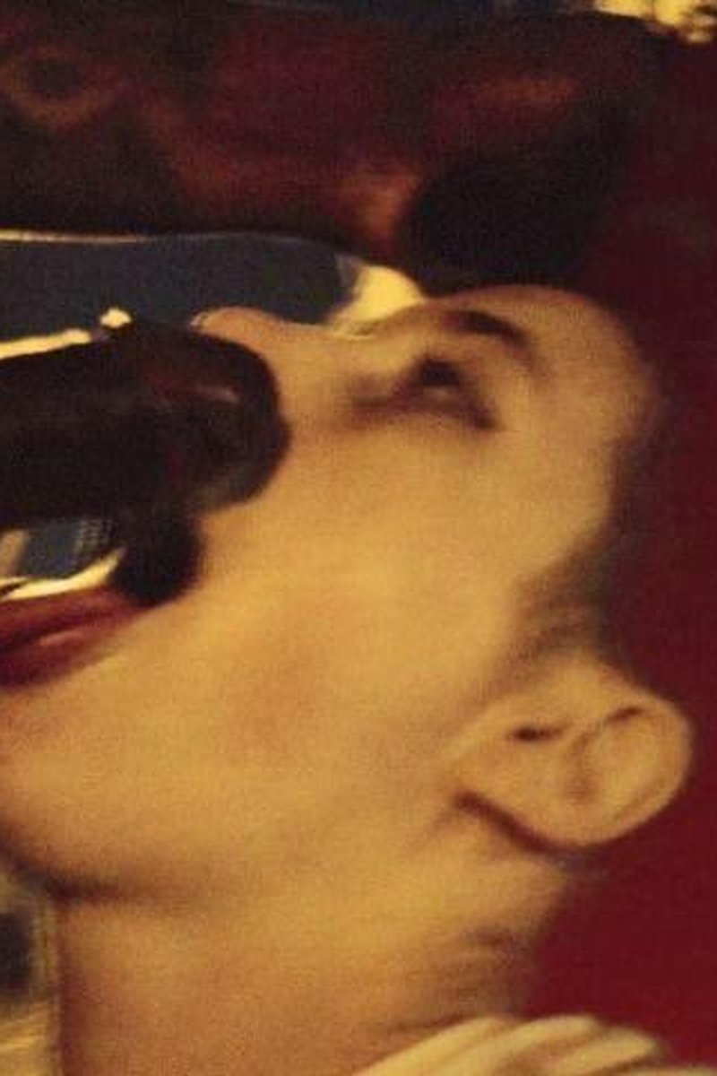 Euphoria - Screenshot 1 of 4 - Blowjob