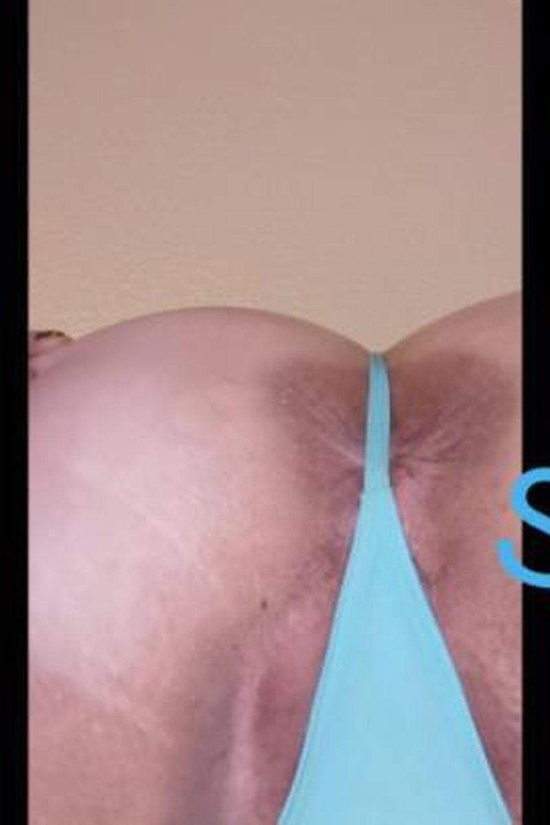 POV Facesitting - Screenshot 1 of 4 - Facesitting