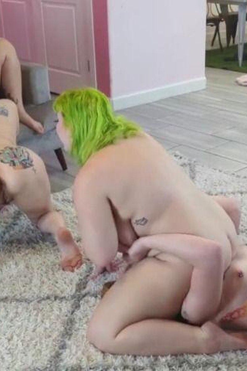 Bl00Bash Orgy - Screenshot 1 of 4 - BBW