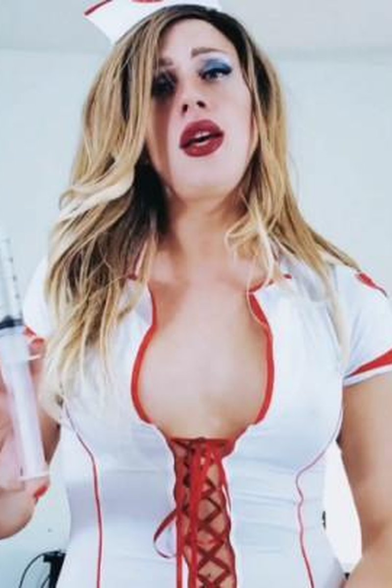 Evil Nurse Cherry - Screenshot 1 of 4 - Costume