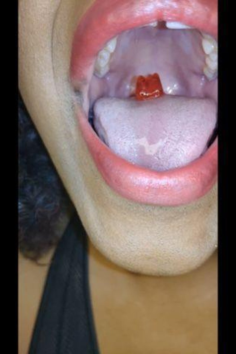 Gummy Vore - Screenshot 1 of 4 - Cum Drip