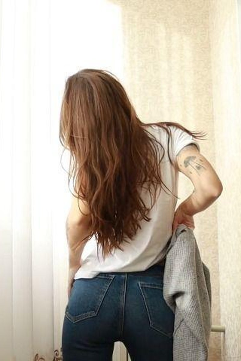 Sweatshirt Pulling Off - Screenshot 1 of 4 - Fetishwear