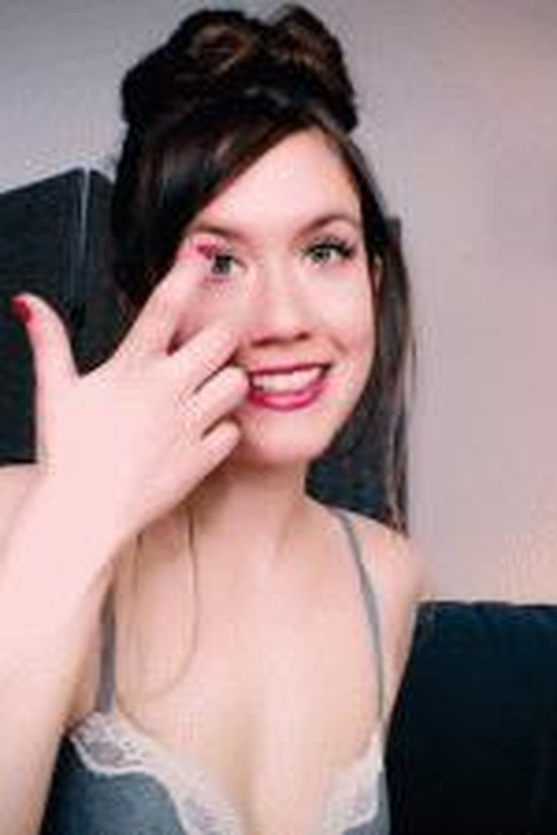 Sub Task: Introduce Yourself - Screenshot 1 of 4 - Adorable