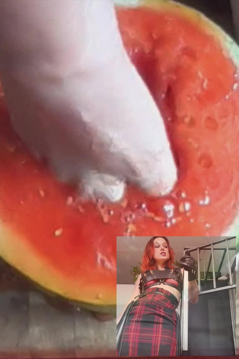 Melon Foot Refresher - Screenshot 1 of 4 - Foot Fetish