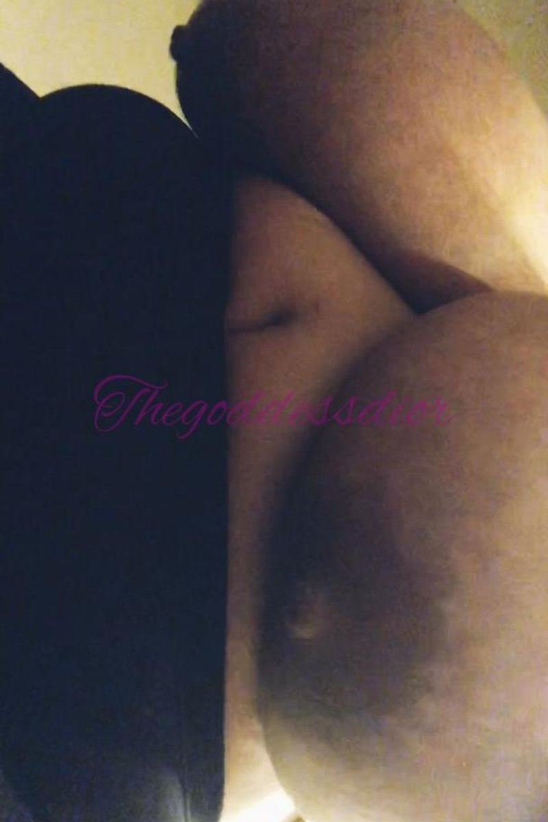 Close Up - Screenshot 1 of 4 - BBW