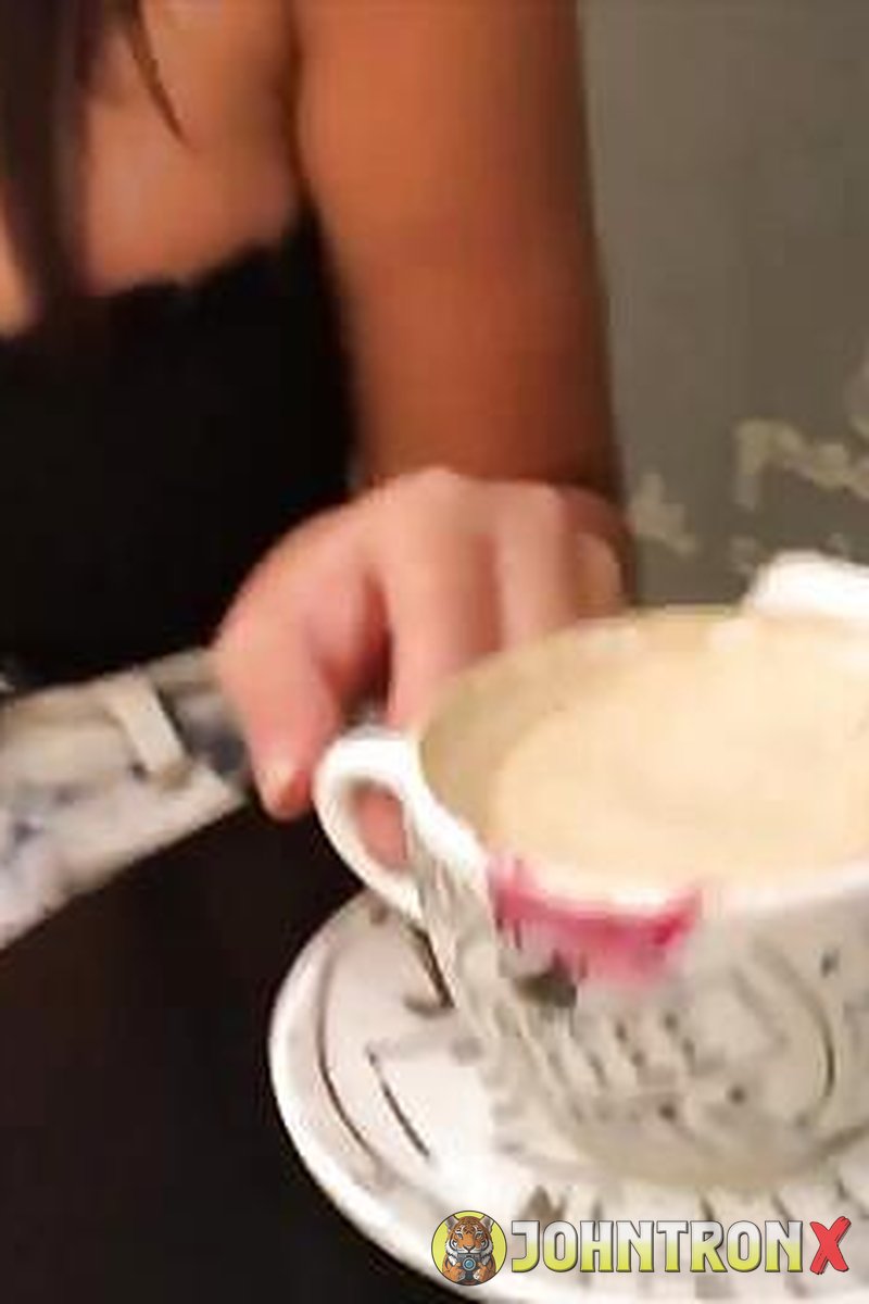 Estefania - Screenshot 1 of 4 - Big Tits