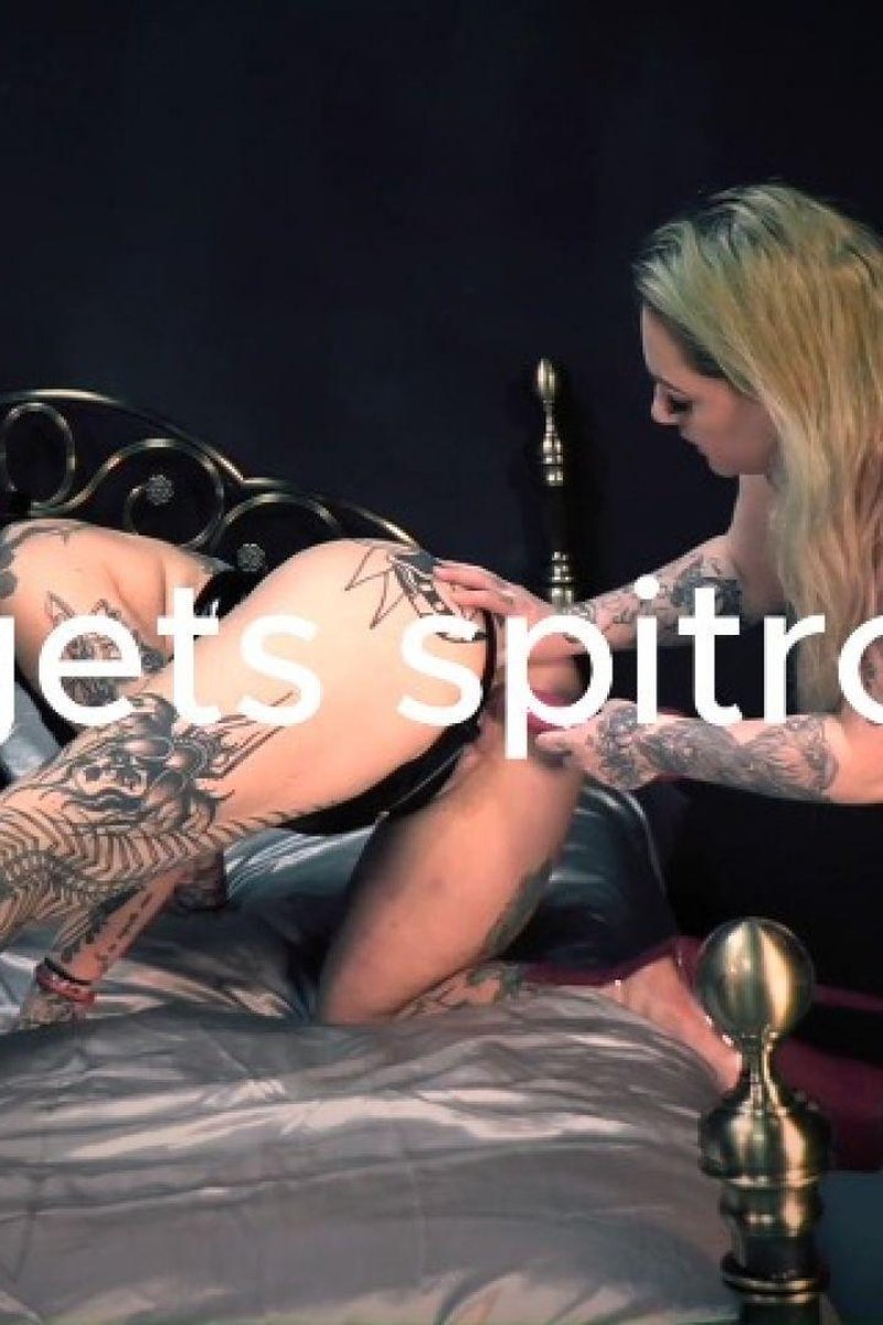 Bmc Pixie Gets Spitroasted - Screenshot 1 of 4 - Domination