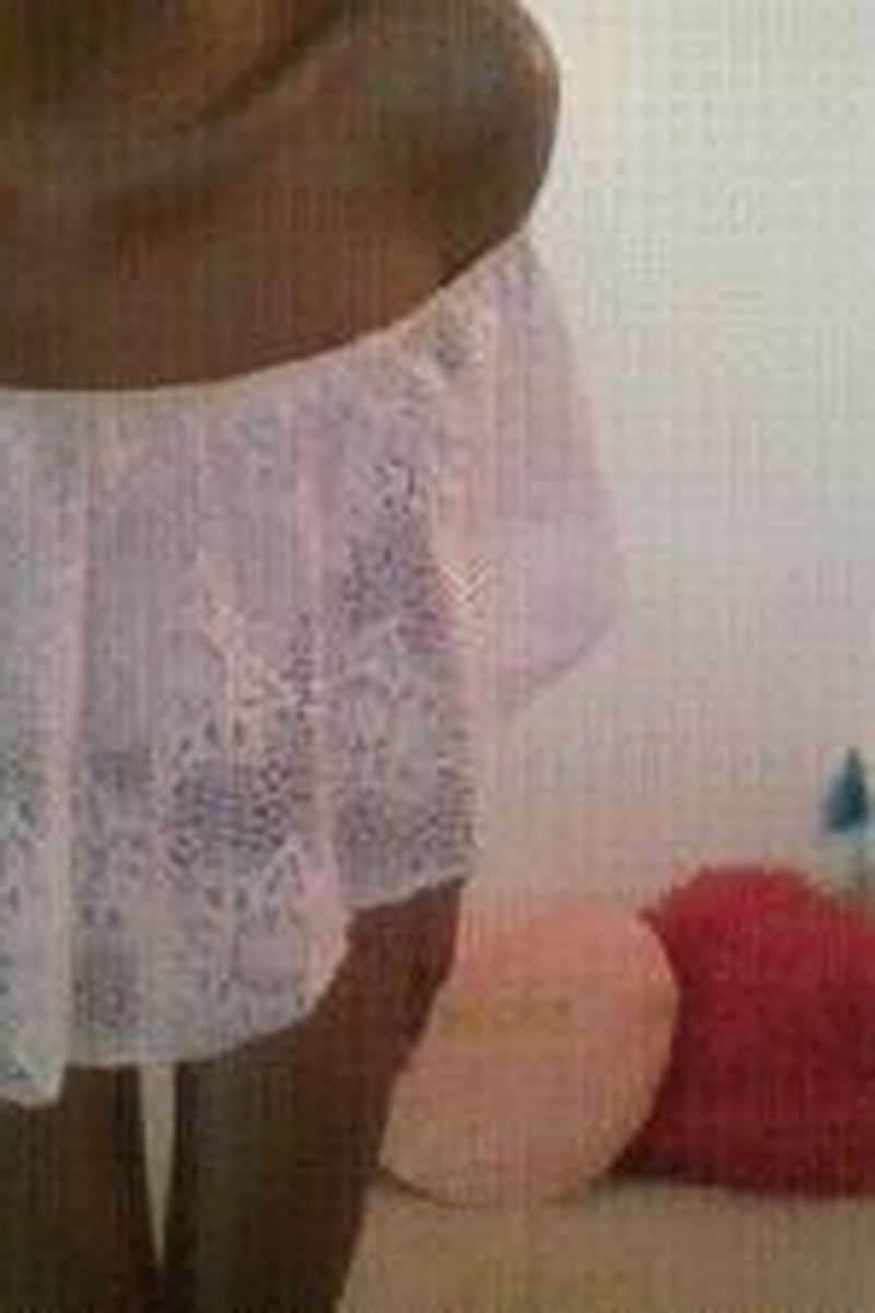 Thigh Gap - Screenshot 1 of 4 - Black