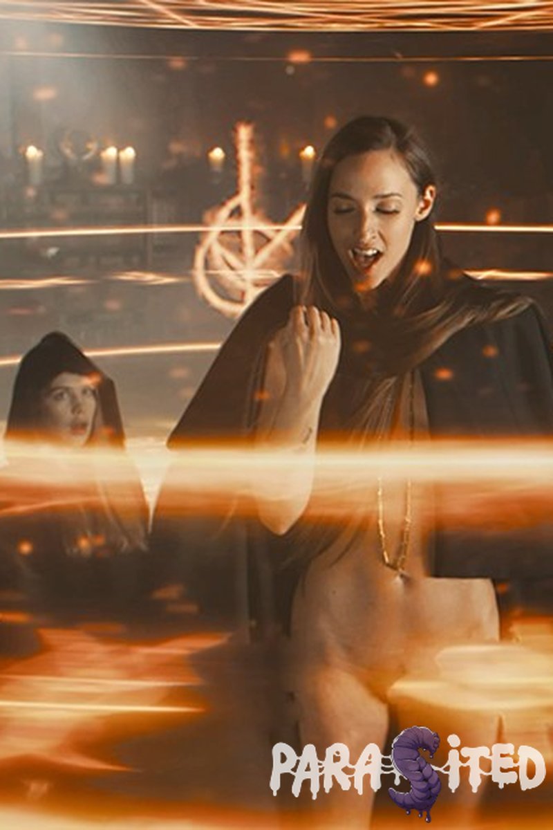 The Insider - Screenshot 1 of 4 - Lesbian