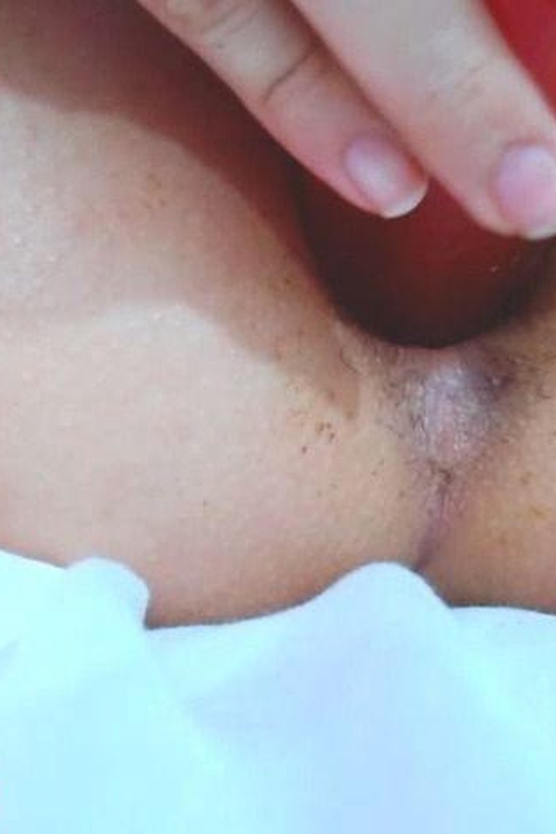 Anal Mmm - Screenshot 1 of 4 - Anal