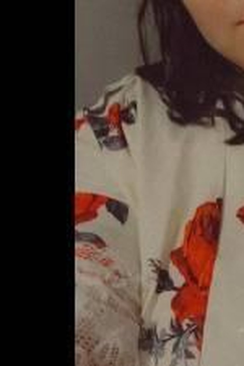 Rose Robe - Screenshot 1 of 4 - BBW