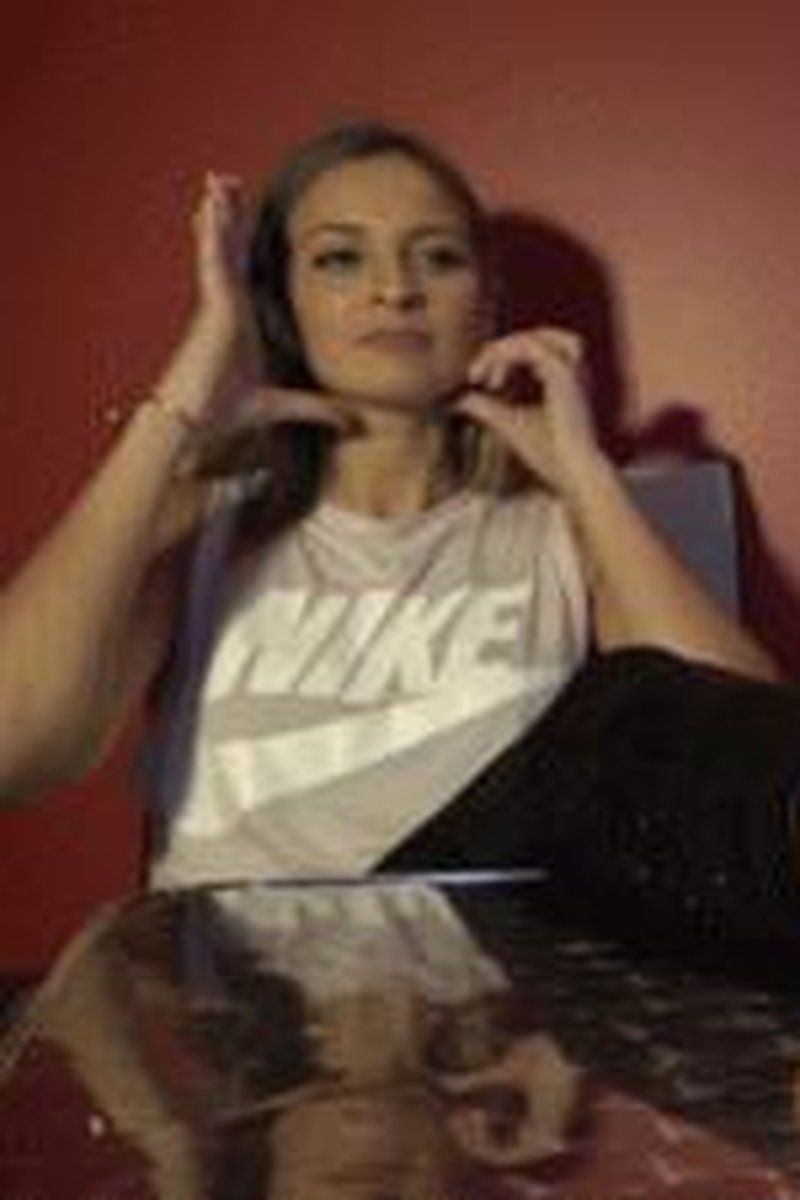 Felicia's Sweaty Workout Socks (Full HD 1080P Version) - Screenshot 1 of 4 - Body Worship