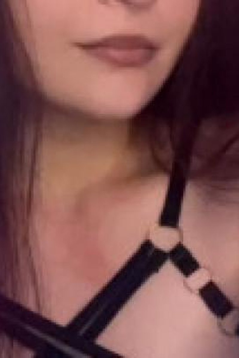 Throwback Video - Screenshot 1 of 4 - Babes