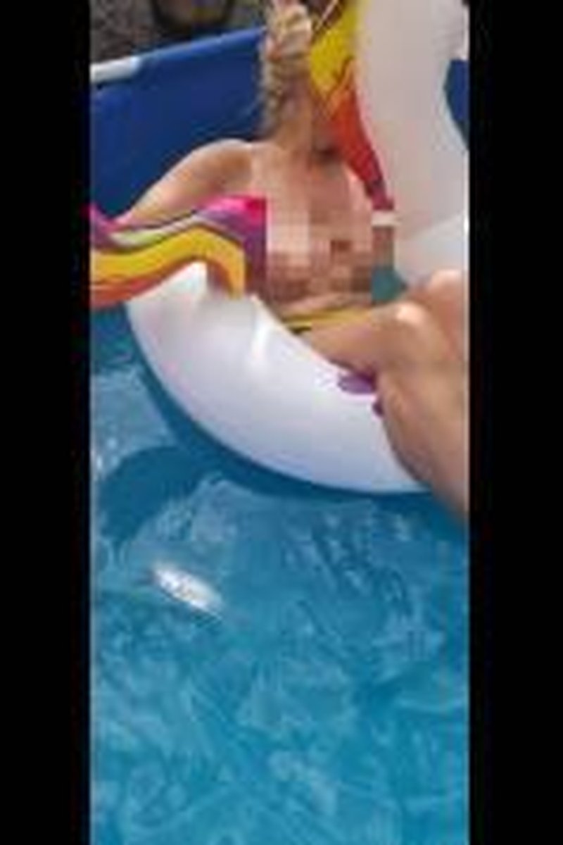 Pool Tits! - Screenshot 1 of 4 - Big Tits