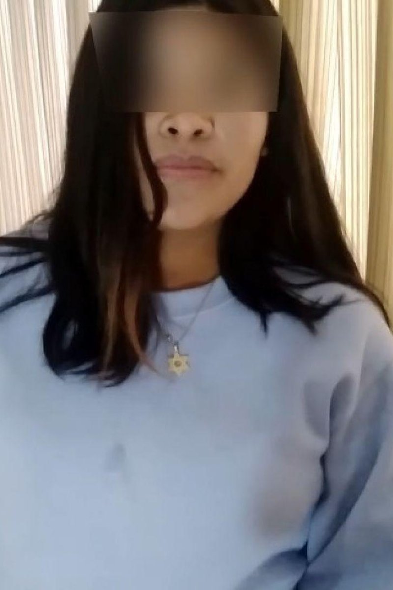 TP-manyvidsshawlatina-girl-latina-danna-promocional-1