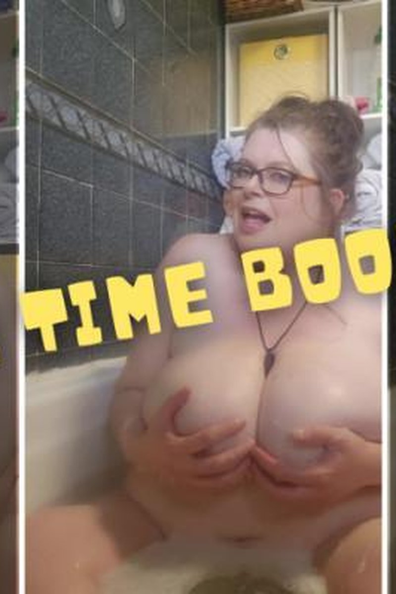 Bath Time Boobies - Screenshot 1 of 4 - Amateur