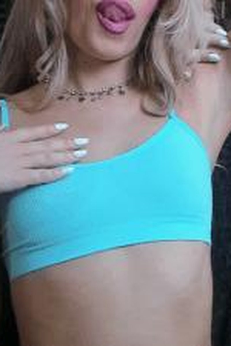 Alluring Armpits - Screenshot 1 of 4 - Armpit Fetish