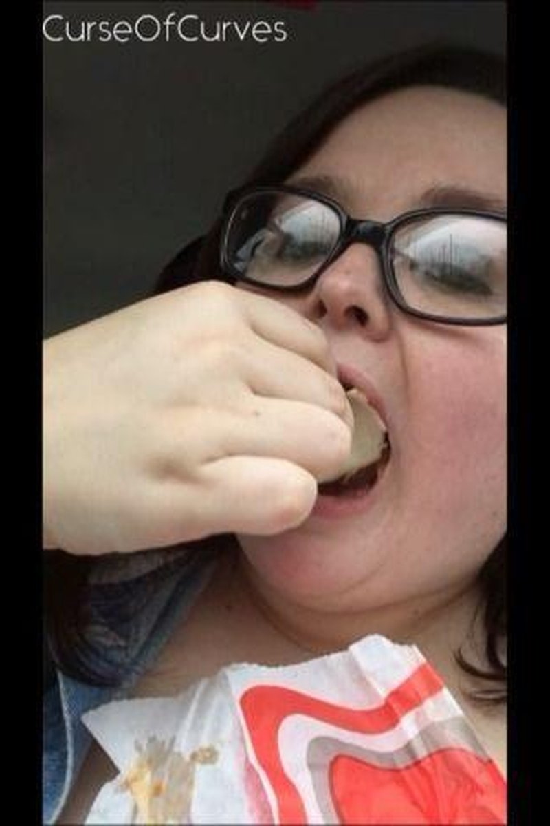Pulled Over To Stuff - Screenshot 1 of 4 - BBW